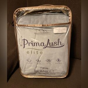 Berkshire Blanket primalush blanket